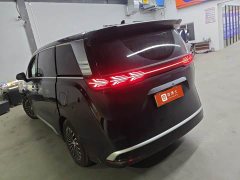 Denza D9 DM-i 1050 Premium - ფოტო 9