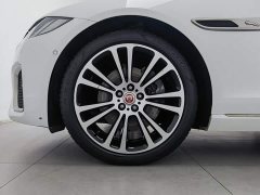 Jaguar XFL 2.0T P250 Two-Wheel Drive Premium Luxury Edition - фото 17