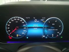 Mercedes-Benz E-Class E 260 L - фото 11