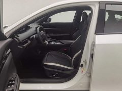 Changan UNI-V 1.5T Premium Edition - фото 10