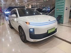Li Auto L6 Pro - ფოტო 2