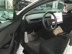 Tesla Model 3 Long Range All-Wheel Drive - ფოტო 12