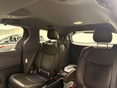 Toyota Sienna 2.5L Hybrid AWD Luxury - photo 11