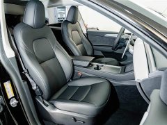 Tesla Model Y Rear-Wheel Drive - photo 20