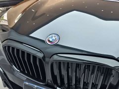 BMW X5 xDrive 40Li M Sport Midnight Edition Package - ფოტო 13
