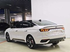 Ford Mondeo EcoBoost 245 ST-Line - ფოტო 5