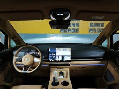 Voyah Dreamer Facelift PHEV Champion Edition - ფოტო 7