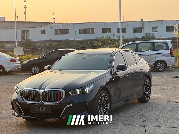 BMW 5 Series 525Li M Sport Package