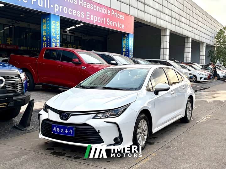 Toyota Corolla Hybrid 1.8L E-CVT Pioneer Edition - автомобиль из Китая