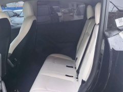Tesla Model Y Standard Range RWD - photo 10