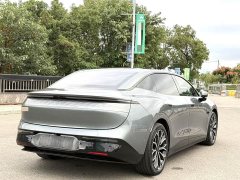 Zeekr 007 Four-Wheel Drive 75kWh - фото 12