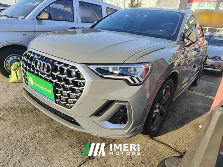Audi Q3 35 TFSI Fashion Dynamic - автомобиль из Китая