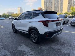 Kia Situs 1.5L CVT Luxury - ფოტო 4