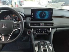 Honda CR-V 370TURBO 2WD Luxury - photo 12