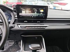 Geely Emgrand 4th Generation 1.5L CVT Luxury - фото 12