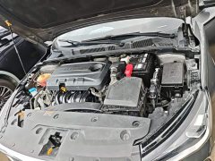 Geely Emgrand 4th Generation 1.5L CVT Luxury - фото 19
