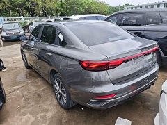 Geely Emgrand 4th Generation 1.5L CVT Luxury - фото 4