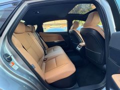 Lexus ES 300h - ფოტო 12