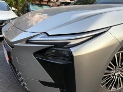 Lexus ES 300h - ფოტო 20