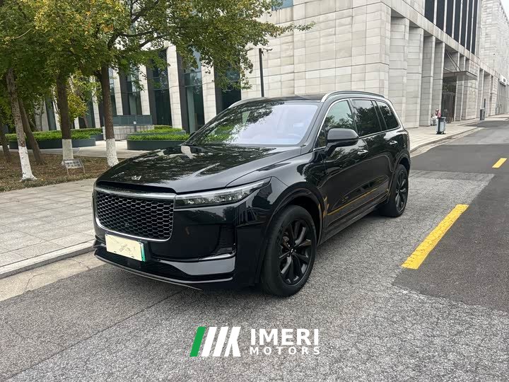 Li Auto ONE Extended Range 6-Seater - ავტომობილი ჩინეთიდან