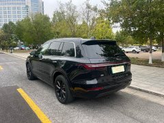 Li Auto ONE Extended Range 6-Seater - ფოტო 7