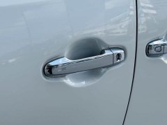 Toyota Alphard Hybrid 2.5L Luxury - photo 10