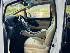 Toyota Alphard Hybrid 2.5L Luxury - photo 12