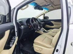 Toyota Alphard Twin-Engine 2.5L Premium Edition - ფოტო 3