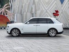 Rolls-Royce Cullinan Five-Seater - фото 7