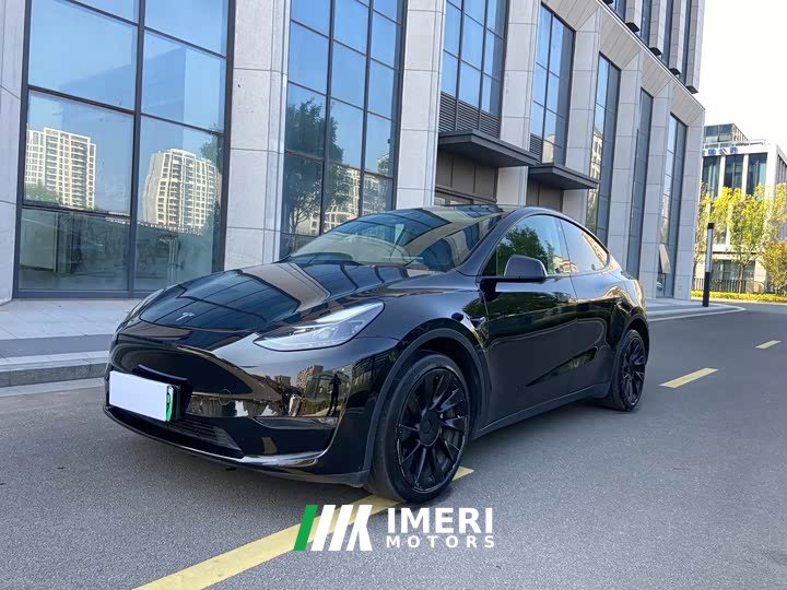Tesla Model Y Long Range All-Wheel Drive - ავტომობილი ჩინეთიდან