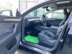 Tesla Model Y Long Range All-Wheel Drive - ფოტო 9