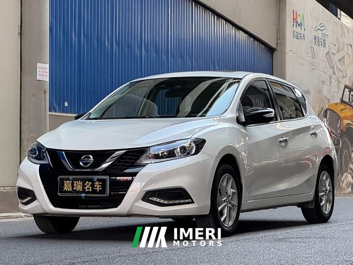 Nissan Qida Tiida 1.6L CVT Smart Edition - автомобиль из Китая