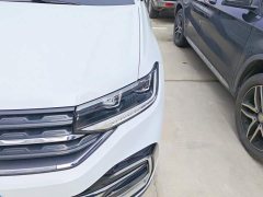 Volkswagen Tacqua 200TSI DSG R-Line Smart Connection Edition - фото 5