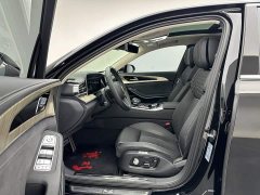 FAW Red Flag H9 2.0T Smart Connected Flagship Comfort Edition - photo 15