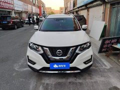 Nissan Qashqai 2.0L XL ITS CVT 2WD Smart Comfort Edition - photo 2