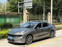 Lynk & Co 03 1.5T DCT Pro - ფოტო 1