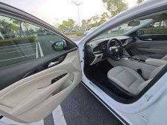Buick Regal 552T Elite - ფოტო 11
