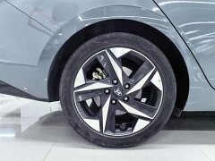 Hyundai Elantra 1.5L CVT GLX Elite - photo 7