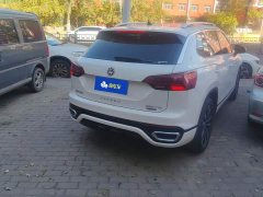 Volkswagen Taos 380TSI AWD R-Line Smart Connected Edition - фото 3
