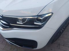 Volkswagen Taos 380TSI AWD R-Line Smart Connected Edition - фото 5
