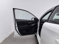Toyota Yaris L Zhixiang 1.5L CVT Leading Edition - фото 8