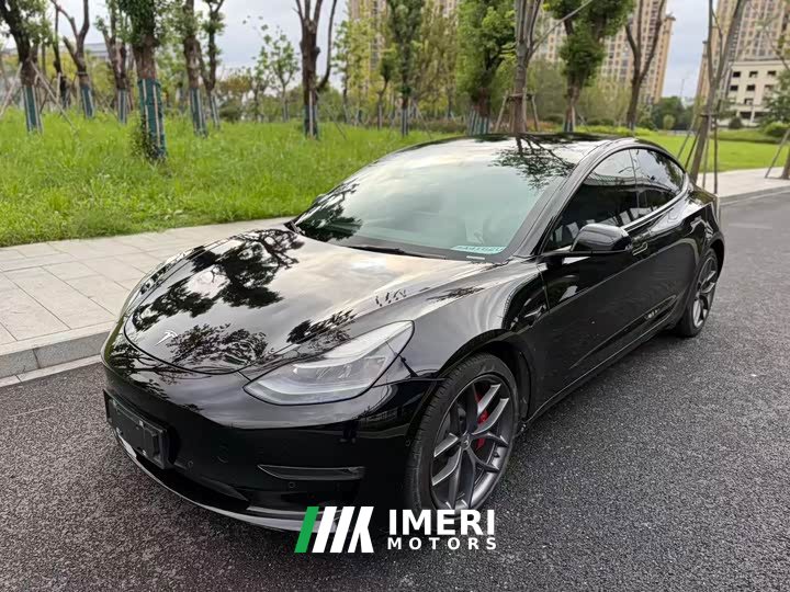 Tesla Model 3 Performance All-Wheel Drive - ავტომობილი ჩინეთიდან