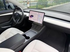 Tesla Model 3 Performance All-Wheel Drive - ფოტო 13