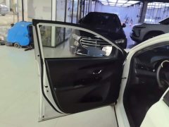 Toyota Yaris L Zhixuan X 1.5L CVT Luxury - фото 7