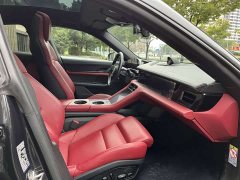 Porsche Taycan - ფოტო 12