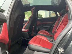 Porsche Taycan - ფოტო 13