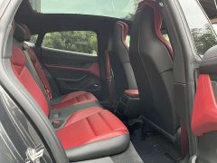 Porsche Taycan - ფოტო 14