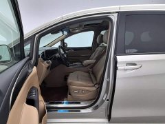 Buick GL8 ES LuZun 653T Respect Edition - фото 10