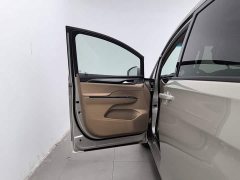 Buick GL8 ES LuZun 653T Respect Edition - фото 8