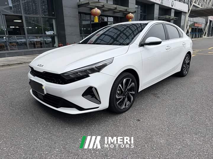 Kia K3 1.5L CVT Luxury Edition - ავტომობილი ჩინეთიდან